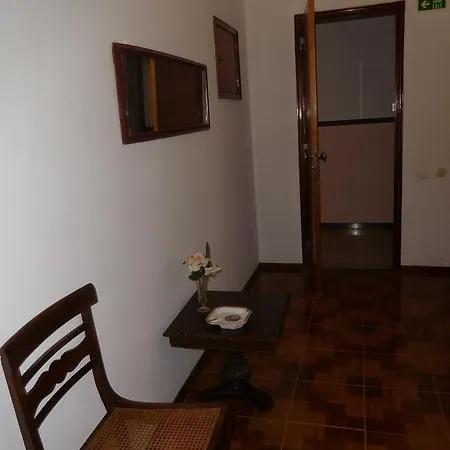 Casa De Granifoia - By Portugalferias Esgravatadouro