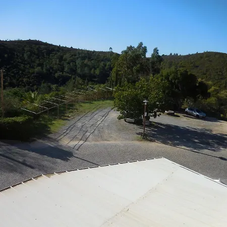 Casa De Granifoia - By Portugalferias Pensión Esgravatadouro