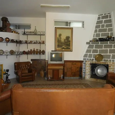 Casa De Granifoia - By Portugalferias Pensión Esgravatadouro